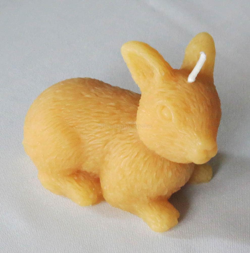 Bunny Rabbit Candle made of All Natural Beeswax & Cotton Wicking Unscented | Easter Gift | Summer Candles | Spring | Animals | Pure Bees Wax - Bees Light Candles