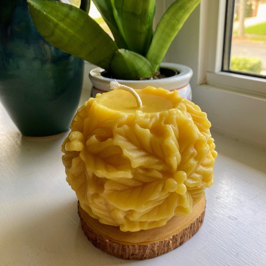 Holly Leaf Sphere Beeswax Candle | Bees Wax Holly Bush Ball Candles | Berries | Christmas | Xmas | Winter Leafy Berry | Unscented New Gift - Bees Light Candles