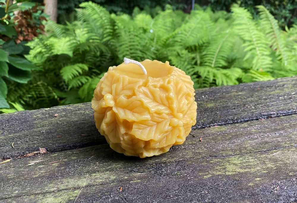 Holly Leaf Sphere Beeswax Candle | Bees Wax Holly Bush Ball Candles | Berries | Christmas | Xmas | Winter Leafy Berry | Unscented New Gift - Bees Light Candles