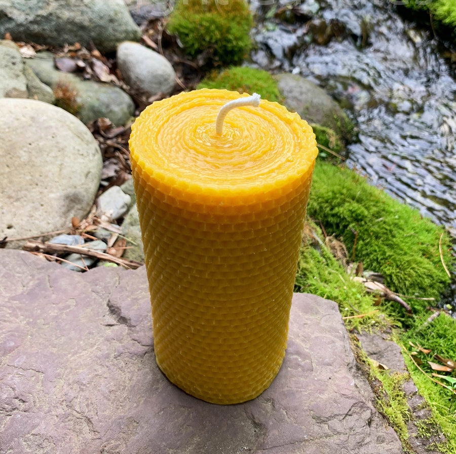 Honeycomb Beeswax Pillar Candle | Handcrafted in USA | Honey Aroma | All Natural Bees Wax | Cotton Wick | Cylinder | Long Burning Yellow Wax - Bees Light Candles