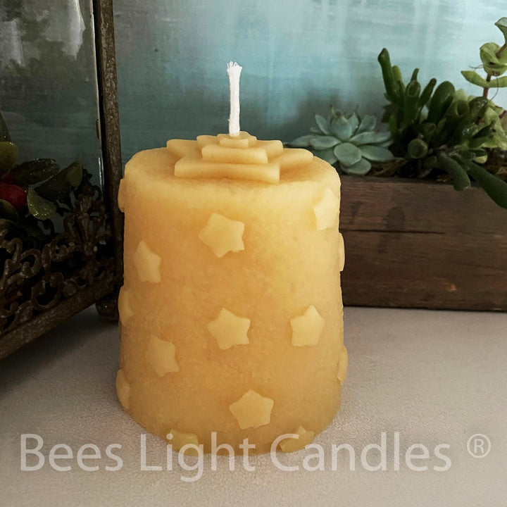 Hope Crow Beeswax Candle | 100% All Natural Bees Wax Candles | Pure and Clean Burning | Bird | Star | Pillar | Honey Aroma | Animal Aviary - Bees Light Candles