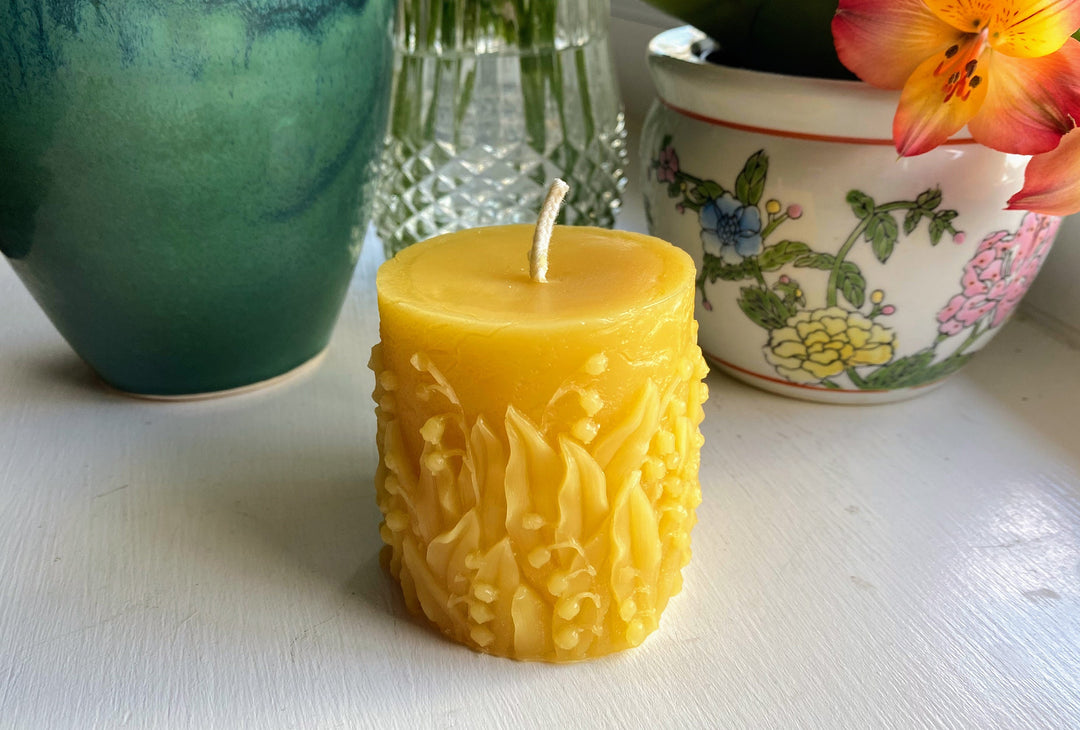 Wandering Lily Beeswax Candle Set