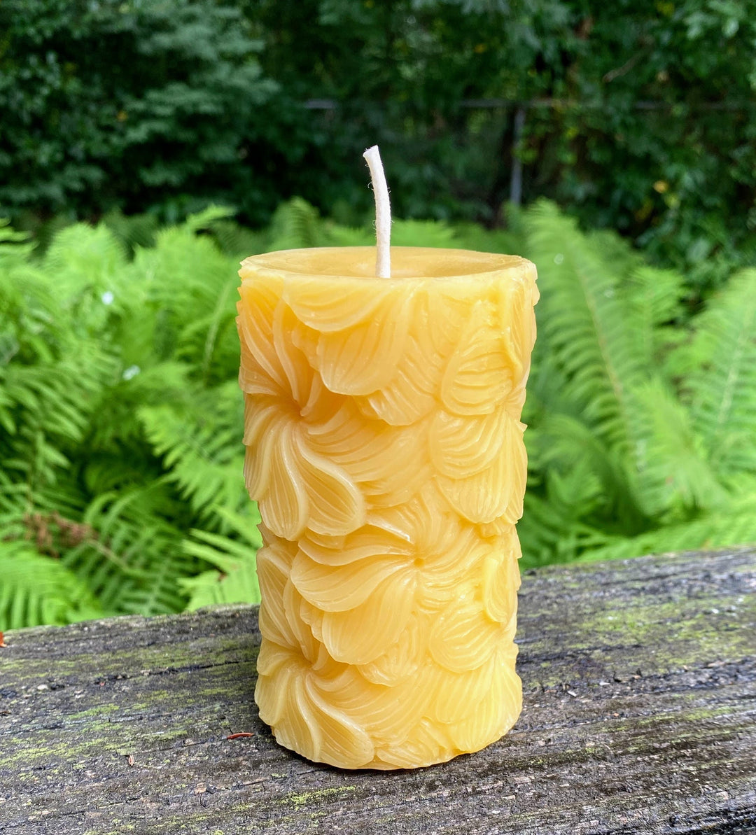 Pinwheel Flower Pillar Candle